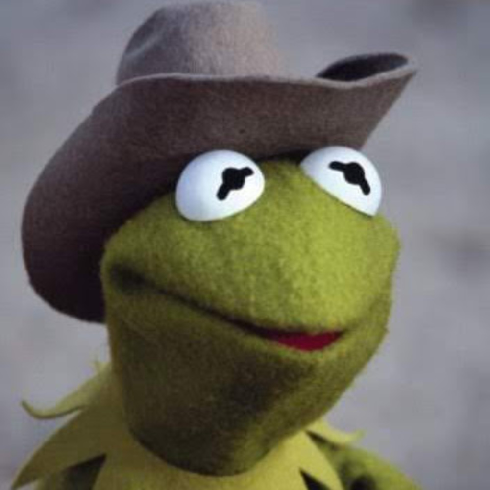 Meet your Posher, Madeline